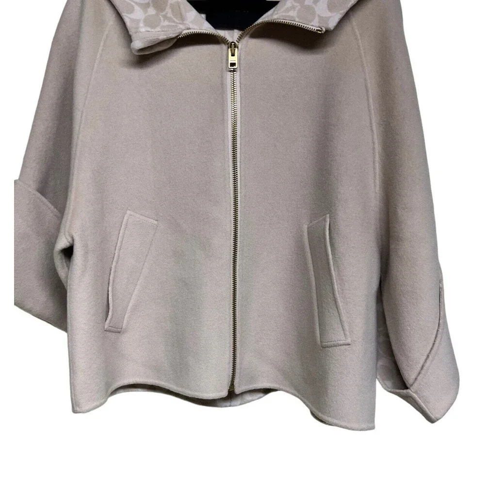 Coach Double Face Experimental Cape Oatmeal Women’s Size XS/S‎